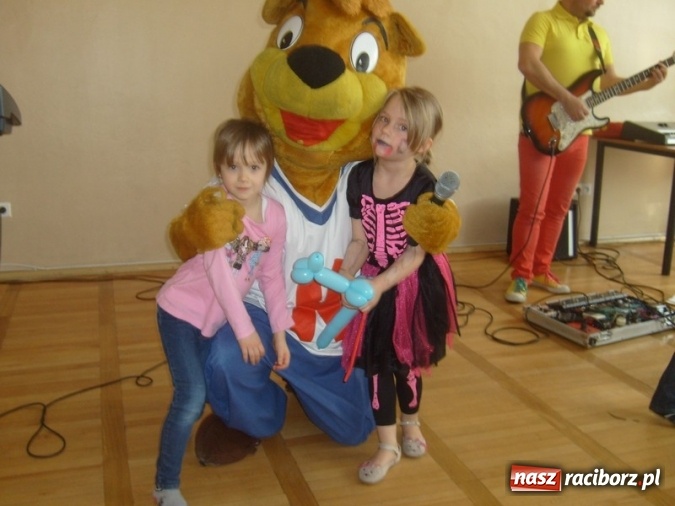 Zdjęcie w galerii na portalu naszraciborz.pl: W Klubie M-5 podsumowano ferie zimowe  wiadomości z regionu