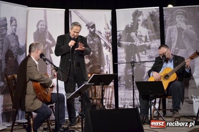 Zdjęcie w galerii na portalu naszraciborz.pl: Podziemna armia powraca - Jerzy Zelnik w Strzesze wiadomości z regionu