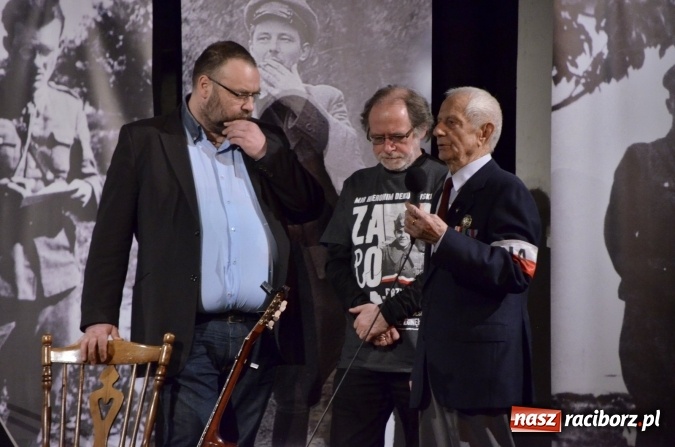 Zdjęcie w galerii na portalu naszraciborz.pl: Podziemna armia powraca - Jerzy Zelnik w Strzesze wiadomości z regionu