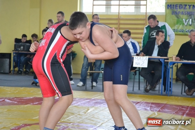 Zdjęcie w galerii na portalu naszraciborz.pl: Cztery medale młodych zapaśników MKZ Unia Racibórz wiadomości z regionu