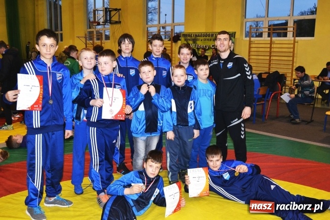 Zdjęcie w galerii na portalu naszraciborz.pl: Cztery medale młodych zapaśników MKZ Unia Racibórz wiadomości z regionu
