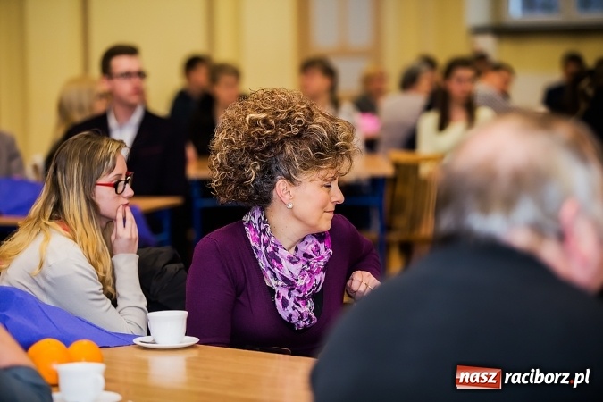 Zdjęcie w galerii na portalu naszraciborz.pl: CKZiU nr 1: Gala Ciekawy uczeń w szkole przy Gimnazjalnej  wiadomości z regionu