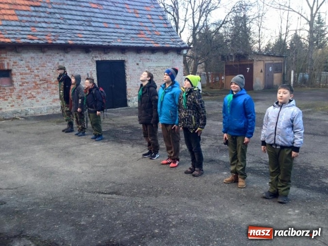 Zdjęcie w galerii na portalu naszraciborz.pl: Harcerze Raciborskiego Środowiska Związku Harcerstwa Rzeczypospolitej na zimowisku w Pokrzywnej wiadomości z regionu