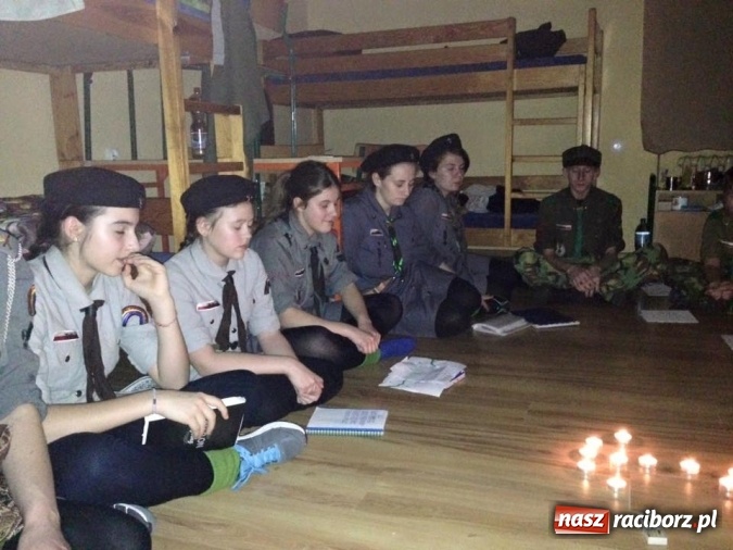 Zdjęcie w galerii na portalu naszraciborz.pl: Harcerze Raciborskiego Środowiska Związku Harcerstwa Rzeczypospolitej na zimowisku w Pokrzywnej wiadomości z regionu