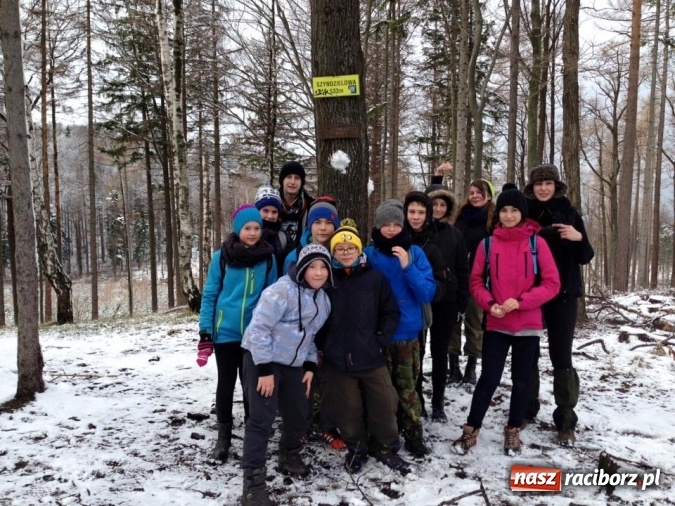 Zdjęcie w galerii na portalu naszraciborz.pl: Harcerze Raciborskiego Środowiska Związku Harcerstwa Rzeczypospolitej na zimowisku w Pokrzywnej wiadomości z regionu