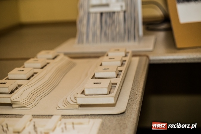 Zdjęcie w galerii na portalu naszraciborz.pl: Mnóstwo atrakcji i fun - Dzień Otwarty w PWSZ w Raciborzu wiadomości z regionu