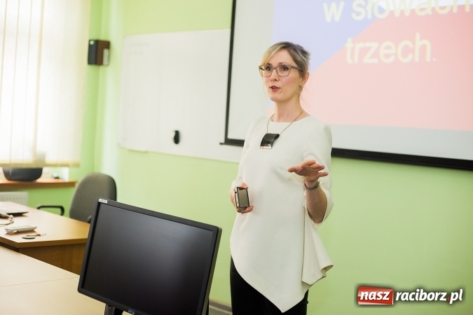 Zdjęcie w galerii na portalu naszraciborz.pl: Mnóstwo atrakcji i fun - Dzień Otwarty w PWSZ w Raciborzu wiadomości z regionu