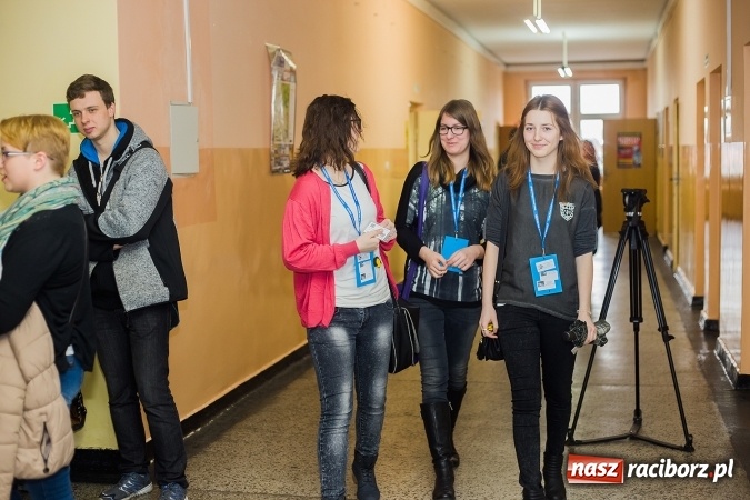 Zdjęcie w galerii na portalu naszraciborz.pl: Mnóstwo atrakcji i fun - Dzień Otwarty w PWSZ w Raciborzu wiadomości z regionu