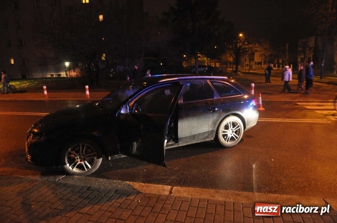 Zdjęcie w galerii na portalu naszraciborz.pl: Ducato staranowało audi na skrzyżowaniu Ogrodowa-Miarki-Słowackiego wiadomości z regionu