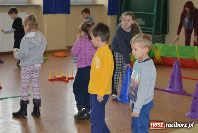 Zdjęcie w galerii na portalu naszraciborz.pl: Wizyta przedszkolaków w Szkole Podstawowej nr 4  wiadomości z regionu