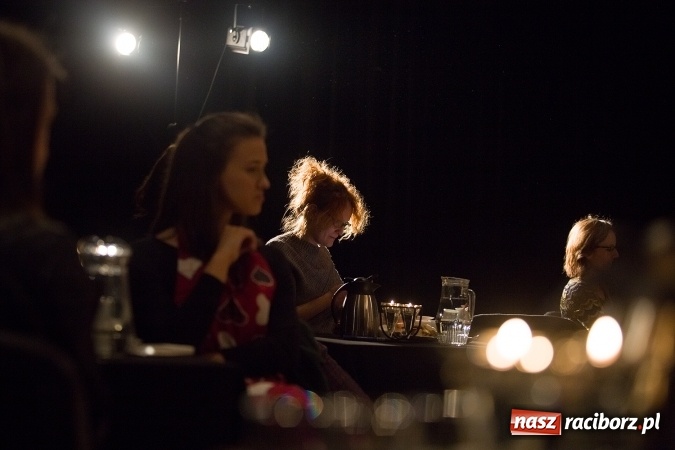 Zdjęcie w galerii na portalu naszraciborz.pl: Eliminacje powiatowe konkursu recytatorskiego Mały OKR wiadomości z regionu