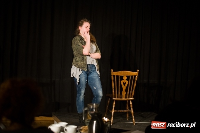 Zdjęcie w galerii na portalu naszraciborz.pl: Eliminacje powiatowe konkursu recytatorskiego Mały OKR wiadomości z regionu