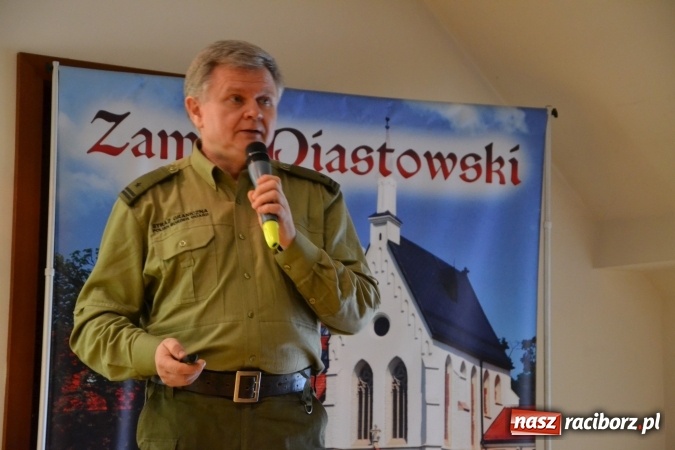 Zdjęcie w galerii na portalu naszraciborz.pl: Prawa człowieka dostrzegam - na zamku otwarto nową wystawę wiadomości z regionu