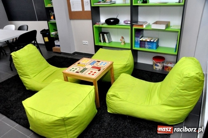 Zdjęcie w galerii na portalu naszraciborz.pl: 6-latek w szkole, czyli rozwój, samodzielność i większe możliwości w odkrywaniu świata wiadomości z regionu