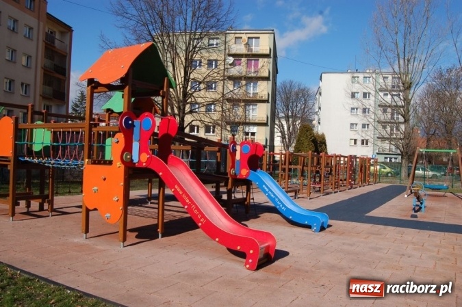 Zdjęcie w galerii na portalu naszraciborz.pl: 6-latek w szkole, czyli rozwój, samodzielność i większe możliwości w odkrywaniu świata wiadomości z regionu