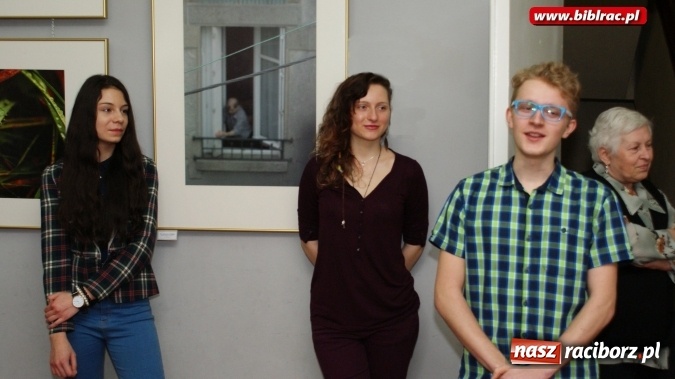 Zdjęcie w galerii na portalu naszraciborz.pl: Liceum Plastyczne i Kontrasty w Galerii Gawra wiadomości z regionu