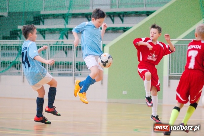 Zdjęcie w galerii na portalu naszraciborz.pl: Ostateczne rozstrzygnięcia w Zimowej Lidze Orlików. MKP Odra Centrum pierwsza, zespoły z powiatu na podium wiadomości z regionu