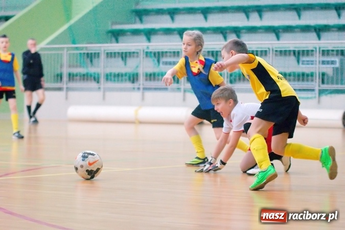 Zdjęcie w galerii na portalu naszraciborz.pl: Ostateczne rozstrzygnięcia w Zimowej Lidze Orlików. MKP Odra Centrum pierwsza, zespoły z powiatu na podium wiadomości z regionu