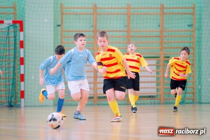 Zdjęcie w galerii na portalu naszraciborz.pl: Ostateczne rozstrzygnięcia w Zimowej Lidze Orlików. MKP Odra Centrum pierwsza, zespoły z powiatu na podium wiadomości z regionu