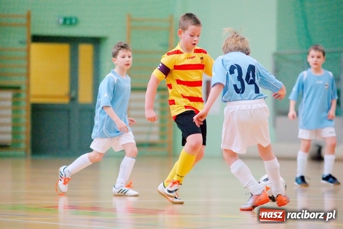 Zdjęcie w galerii na portalu naszraciborz.pl: Ostateczne rozstrzygnięcia w Zimowej Lidze Orlików. MKP Odra Centrum pierwsza, zespoły z powiatu na podium wiadomości z regionu