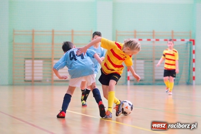 Zdjęcie w galerii na portalu naszraciborz.pl: Ostateczne rozstrzygnięcia w Zimowej Lidze Orlików. MKP Odra Centrum pierwsza, zespoły z powiatu na podium wiadomości z regionu