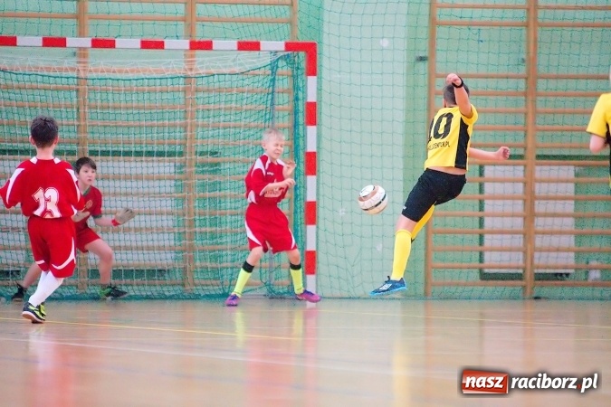 Zdjęcie w galerii na portalu naszraciborz.pl: Ostateczne rozstrzygnięcia w Zimowej Lidze Orlików. MKP Odra Centrum pierwsza, zespoły z powiatu na podium wiadomości z regionu