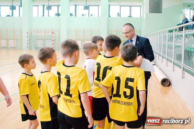 Zdjęcie w galerii na portalu naszraciborz.pl: Ostateczne rozstrzygnięcia w Zimowej Lidze Orlików. MKP Odra Centrum pierwsza, zespoły z powiatu na podium wiadomości z regionu