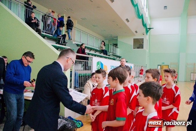 Zdjęcie w galerii na portalu naszraciborz.pl: Ostateczne rozstrzygnięcia w Zimowej Lidze Orlików. MKP Odra Centrum pierwsza, zespoły z powiatu na podium wiadomości z regionu