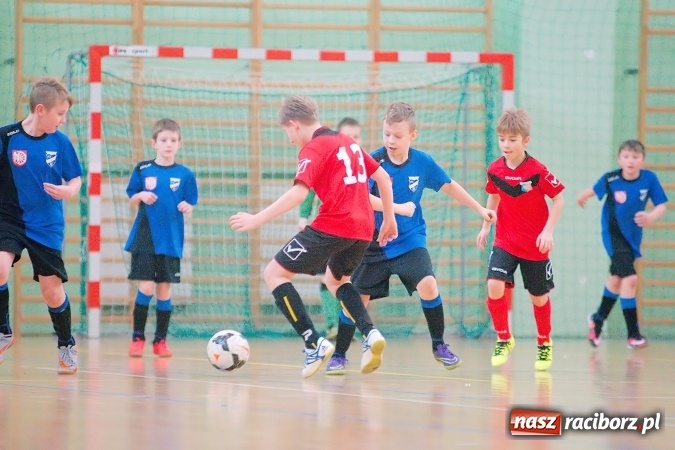 Zdjęcie w galerii na portalu naszraciborz.pl: Ostateczne rozstrzygnięcia w Zimowej Lidze Orlików. MKP Odra Centrum pierwsza, zespoły z powiatu na podium wiadomości z regionu