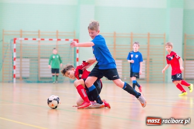 Zdjęcie w galerii na portalu naszraciborz.pl: Ostateczne rozstrzygnięcia w Zimowej Lidze Orlików. MKP Odra Centrum pierwsza, zespoły z powiatu na podium wiadomości z regionu