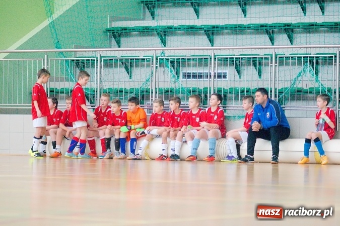 Zdjęcie w galerii na portalu naszraciborz.pl: Ostateczne rozstrzygnięcia w Zimowej Lidze Orlików. MKP Odra Centrum pierwsza, zespoły z powiatu na podium wiadomości z regionu