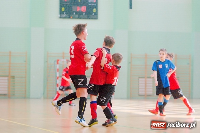 Zdjęcie w galerii na portalu naszraciborz.pl: Ostateczne rozstrzygnięcia w Zimowej Lidze Orlików. MKP Odra Centrum pierwsza, zespoły z powiatu na podium wiadomości z regionu