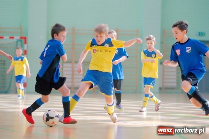 Zdjęcie w galerii na portalu naszraciborz.pl: Ostateczne rozstrzygnięcia w Zimowej Lidze Orlików. MKP Odra Centrum pierwsza, zespoły z powiatu na podium wiadomości z regionu