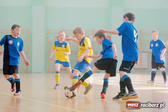 Zdjęcie w galerii na portalu naszraciborz.pl: Ostateczne rozstrzygnięcia w Zimowej Lidze Orlików. MKP Odra Centrum pierwsza, zespoły z powiatu na podium wiadomości z regionu