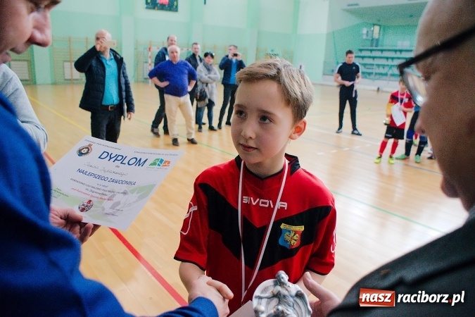 Zdjęcie w galerii na portalu naszraciborz.pl: Ostateczne rozstrzygnięcia w Zimowej Lidze Orlików. MKP Odra Centrum pierwsza, zespoły z powiatu na podium wiadomości z regionu