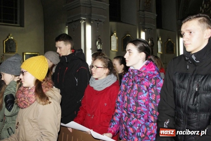 Zdjęcie w galerii na portalu naszraciborz.pl: Jezus siłą mą - diecezjalne spotkanie młodzieży w Wojnowicach wiadomości z regionu