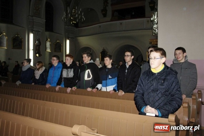 Zdjęcie w galerii na portalu naszraciborz.pl: Jezus siłą mą - diecezjalne spotkanie młodzieży w Wojnowicach wiadomości z regionu