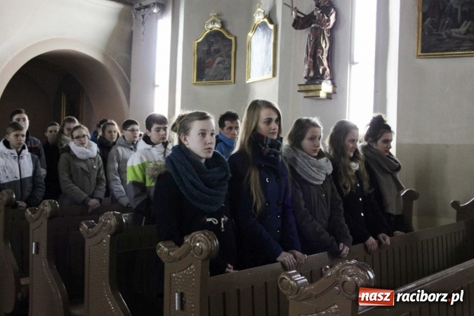 Zdjęcie w galerii na portalu naszraciborz.pl: Jezus siłą mą - diecezjalne spotkanie młodzieży w Wojnowicach wiadomości z regionu