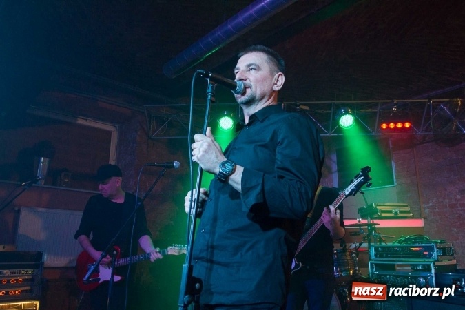 Zdjęcie w galerii na portalu naszraciborz.pl: Wieża radości, wieża samotności, czyli Sztywny Pal Azji w raciborskiej Piwnicy  wiadomości z regionu