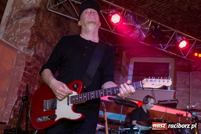 Zdjęcie w galerii na portalu naszraciborz.pl: Wieża radości, wieża samotności, czyli Sztywny Pal Azji w raciborskiej Piwnicy  wiadomości z regionu