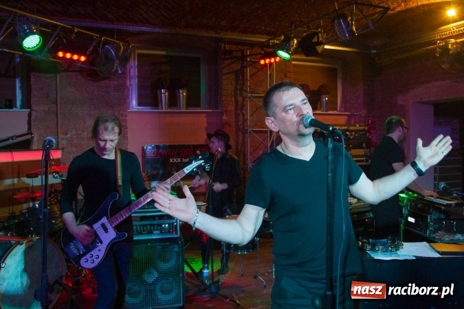 Zdjęcie w galerii na portalu naszraciborz.pl: Wieża radości, wieża samotności, czyli Sztywny Pal Azji w raciborskiej Piwnicy  wiadomości z regionu