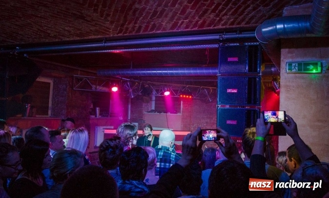 Zdjęcie w galerii na portalu naszraciborz.pl: Wieża radości, wieża samotności, czyli Sztywny Pal Azji w raciborskiej Piwnicy  wiadomości z regionu