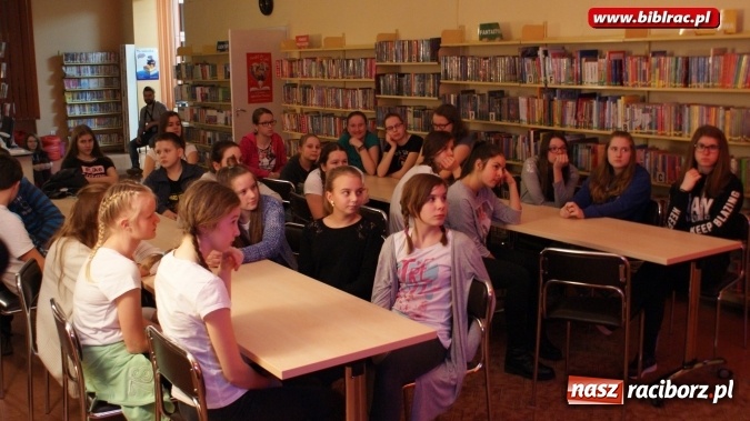 Zdjęcie w galerii na portalu naszraciborz.pl: Czy w bibliotece mieszka duch?  wiadomości z regionu