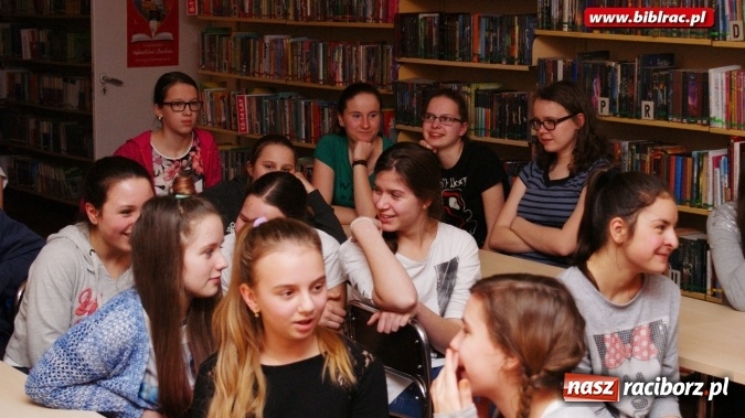 Zdjęcie w galerii na portalu naszraciborz.pl: Czy w bibliotece mieszka duch?  wiadomości z regionu