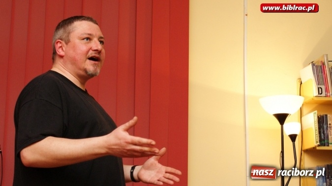 Zdjęcie w galerii na portalu naszraciborz.pl: Czy w bibliotece mieszka duch?  wiadomości z regionu