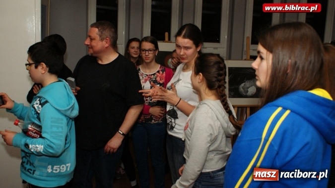 Zdjęcie w galerii na portalu naszraciborz.pl: Czy w bibliotece mieszka duch?  wiadomości z regionu