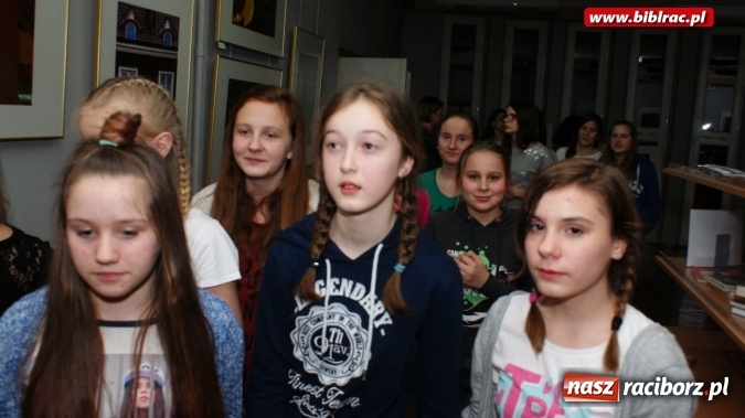 Zdjęcie w galerii na portalu naszraciborz.pl: Czy w bibliotece mieszka duch?  wiadomości z regionu