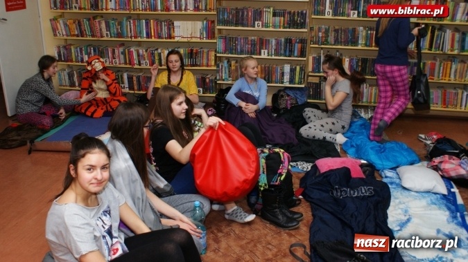 Zdjęcie w galerii na portalu naszraciborz.pl: Czy w bibliotece mieszka duch?  wiadomości z regionu