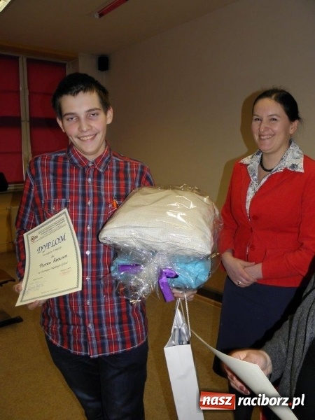 Zdjęcie w galerii na portalu naszraciborz.pl: Mądre Głowy 2016 - turniej w CKZiU nr 1 wiadomości z regionu