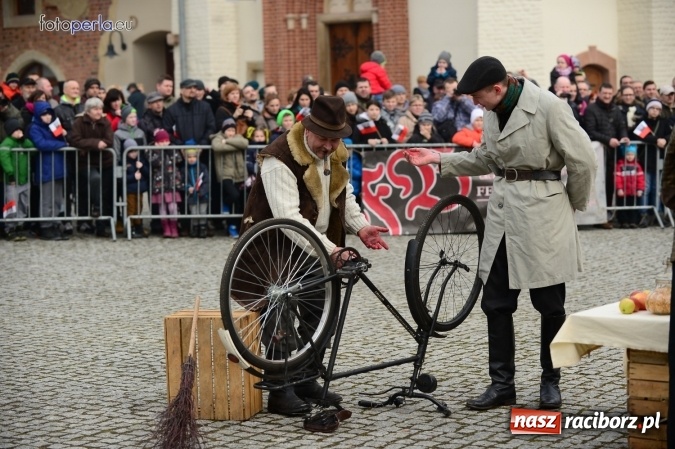 Zdjęcie w galerii na portalu naszraciborz.pl: Racibórz żołnierzom wyklętym - piknik historyczno-patriotyczny na zamku wiadomości z regionu